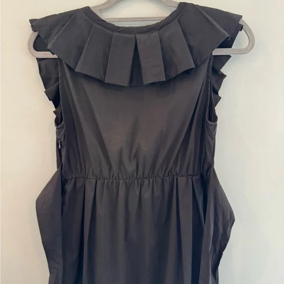 Unique Fornarina LBD - Black Ruffled Dress - Picture 4 of 7